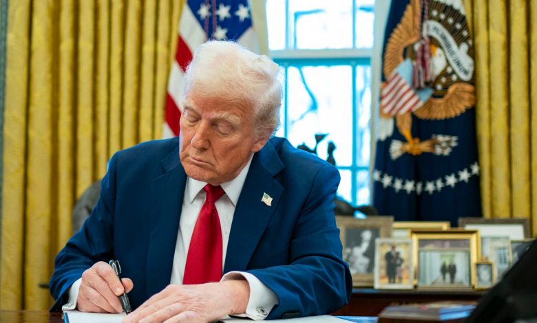 Trump signs resolutions to roll back California's EV plans