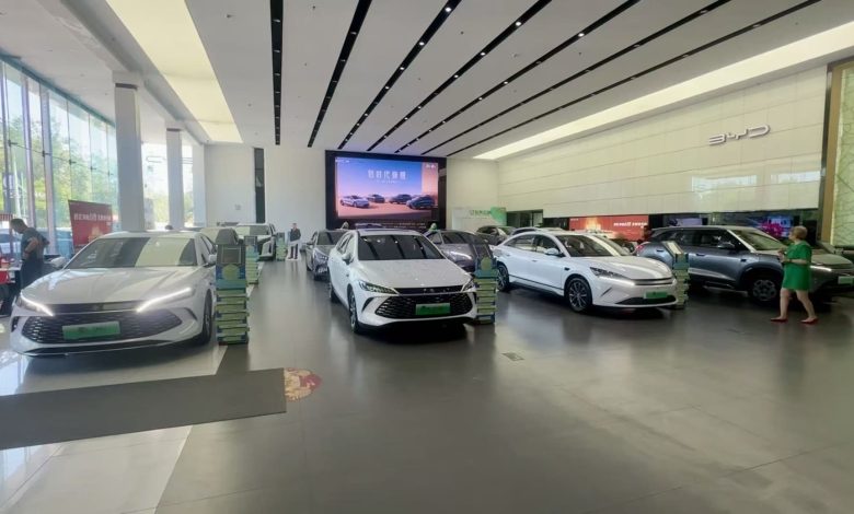 In China, fears grow of an EV financial crisis amid pricing war