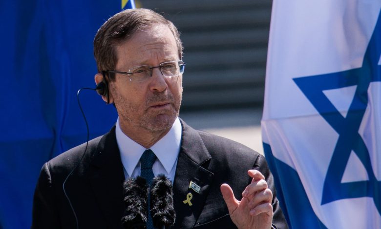 Israeli president denies pursuing regime change in Iran