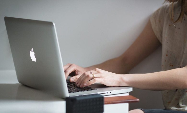 10 warning signs your personal data is being bought and sold by brokers