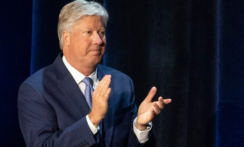 Texas-Megachurch-Pastor-Accused