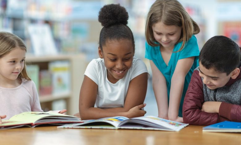 Children Reading