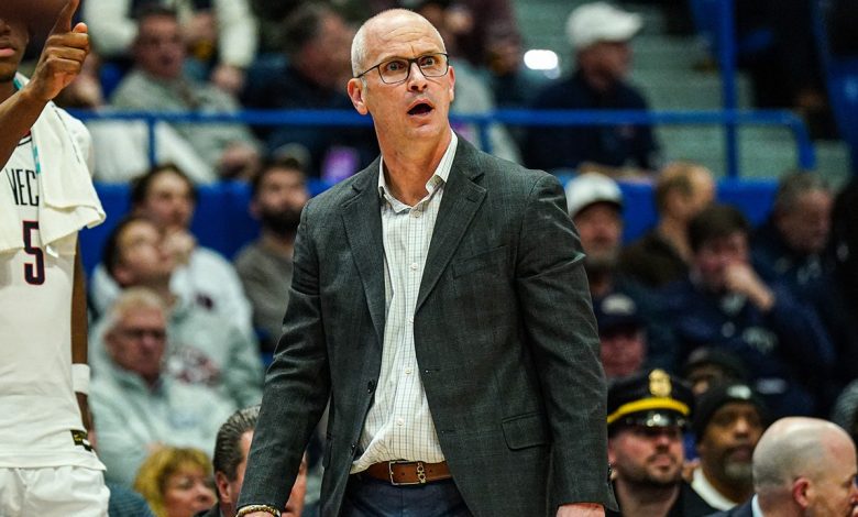 Dan Hurley shows little interest in NBA jump as Knicks launch coaching search