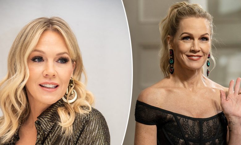 'Beverly Hills, 90210' star Jennie Garth debuts first lingerie campaign at 53