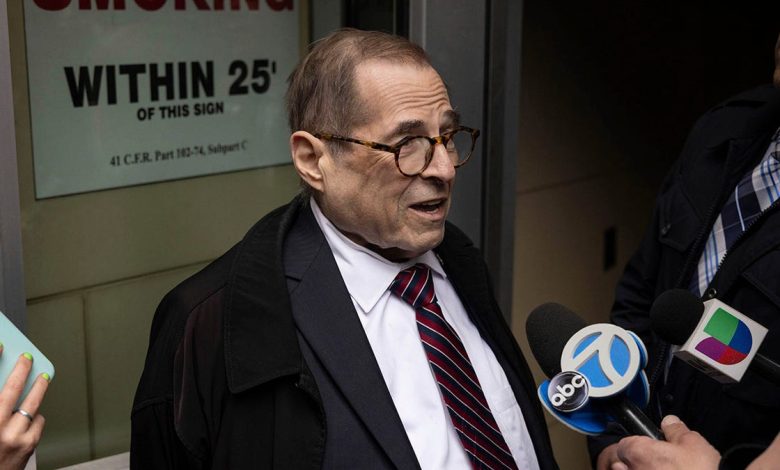 Rep. Jerry Nadler talks to the press