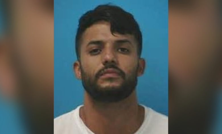 ony Gebian Lopez-Infante, 32