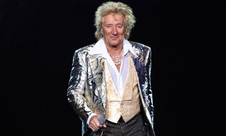Rod Stewart forced to bow out of Vegas show at the last minute