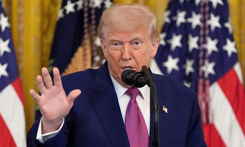 Israeli official rejects Trump's call for Iran deal, demands regime change