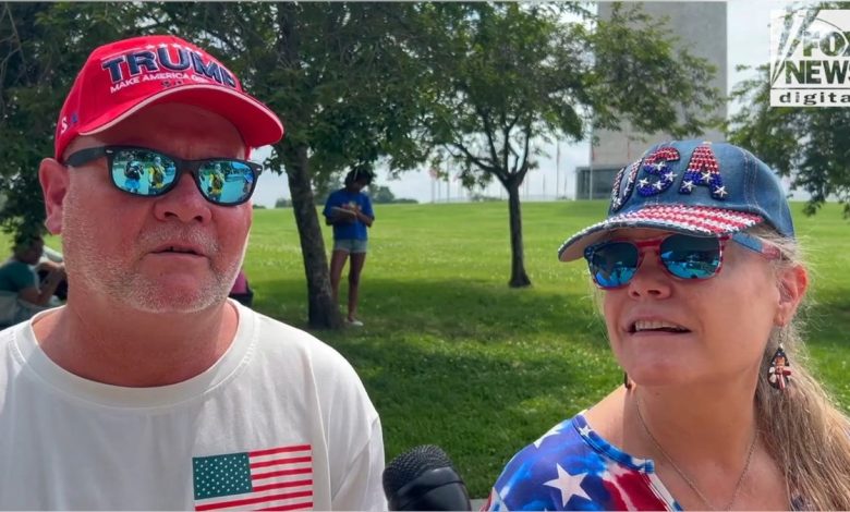 Pair attends military parade in DC