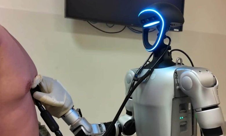 Humanoid robot performs medical procedures via remote control