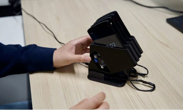 Old smartphones are being turned into tiny data centers