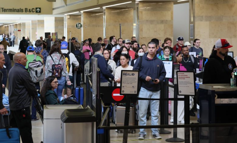 TSA plans to let travelers keep their shoes on at airport security