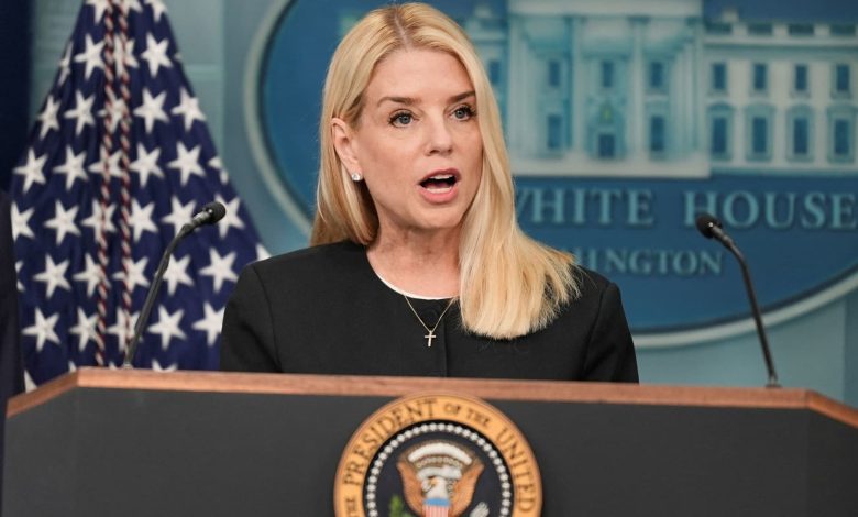 Justice Dept. asks court to unseal grand jury transcripts
