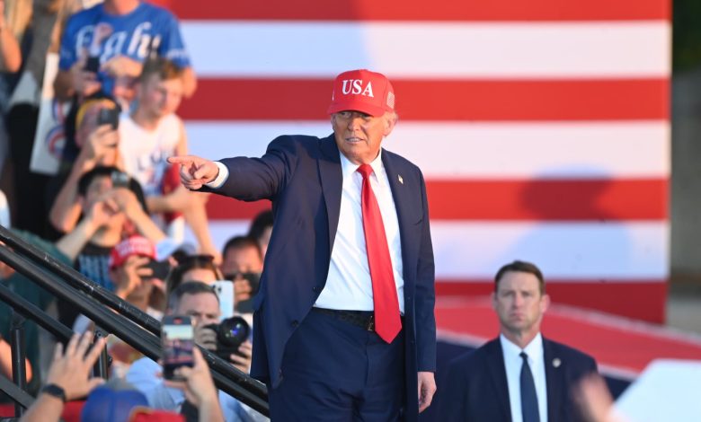 Trump says countries aligning with BRICS bloc will face extra 10% tariff