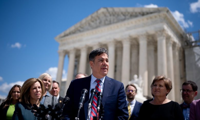 Idaho AG fights for women's sports law in landmark Supreme Court case