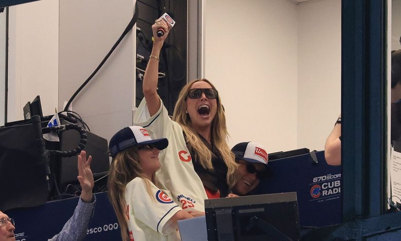 'Call Her Daddy' host Alex Cooper faces loud boos at Cubs game