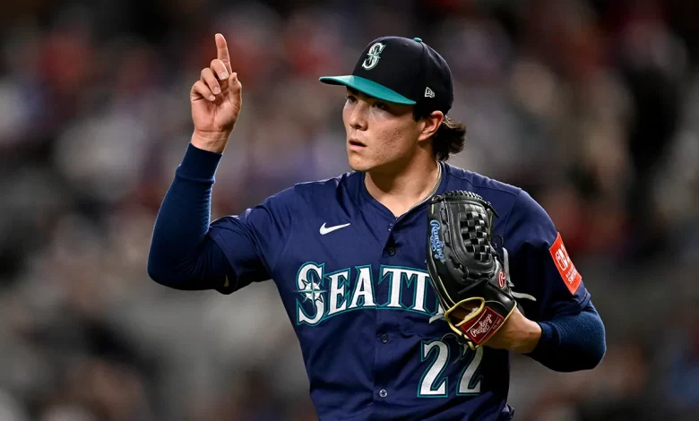 Mariners pitcher Bryan Woo surprises parents with All-Star Game news