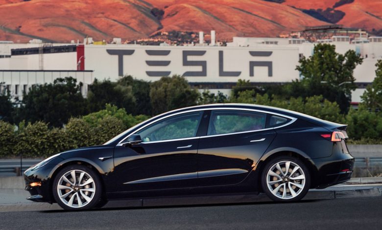Tesla unveils solar-powered Oasis Supercharger operating off-grid