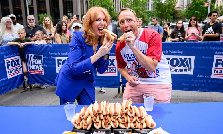 Joey Chestnut to make return at Nathan's Hot Dog Eating Contest for 2025