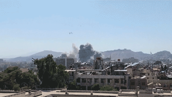 Israel strikes Syria's military headquarters amid regime's escalating clashes with Druze