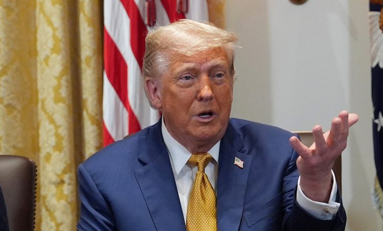 Trump motions during Cabinet meeting